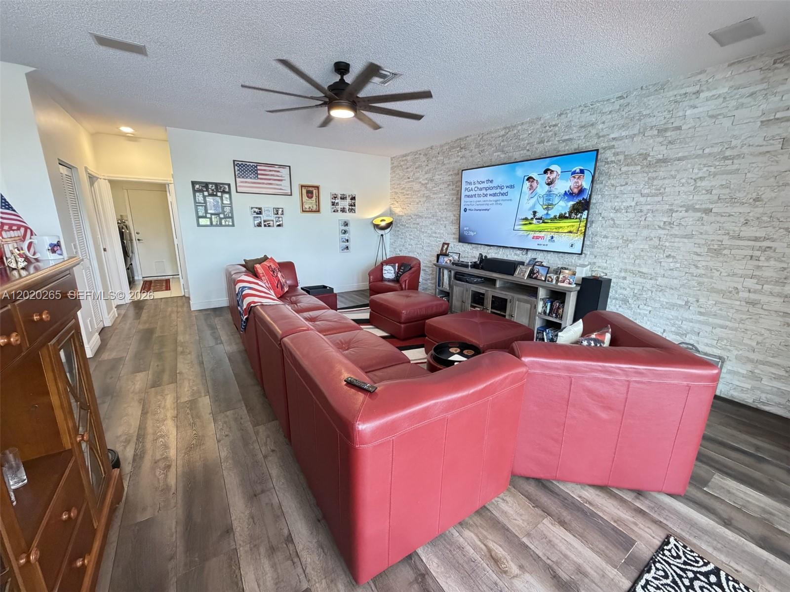 19432 Preserve Dr, Boca Raton FL 33498