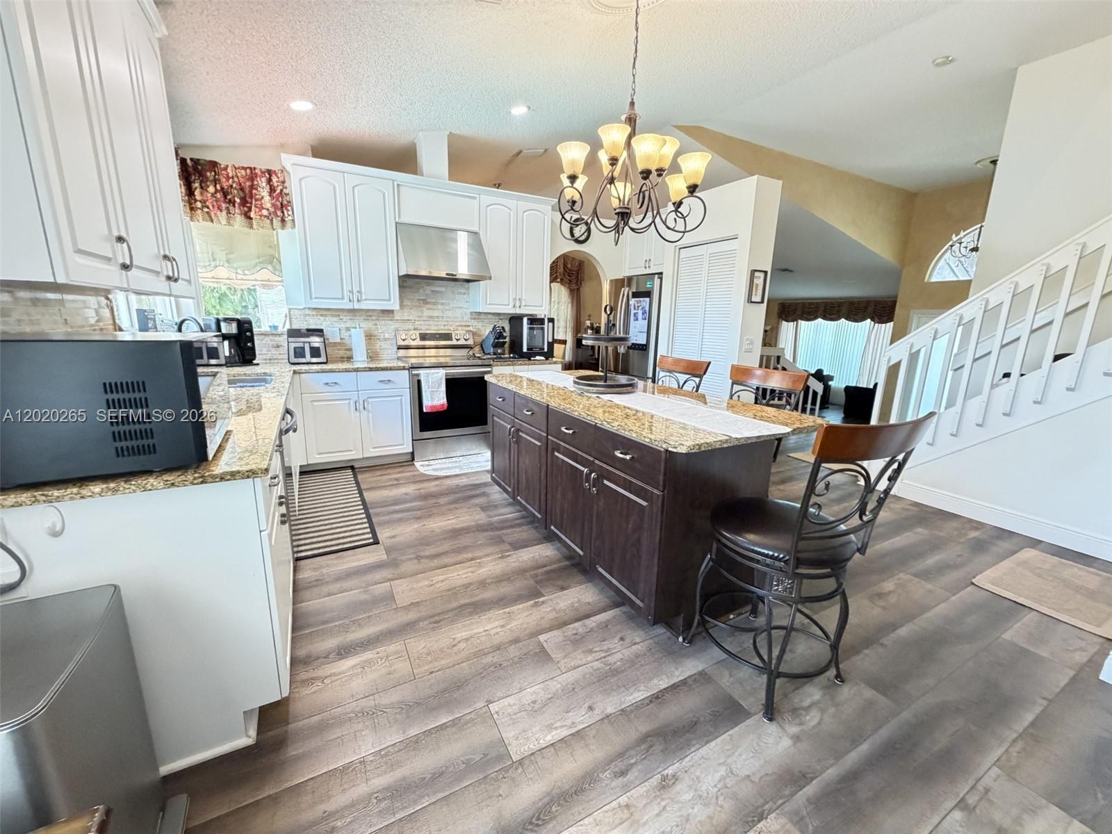 19432 Preserve Dr, Boca Raton FL 33498