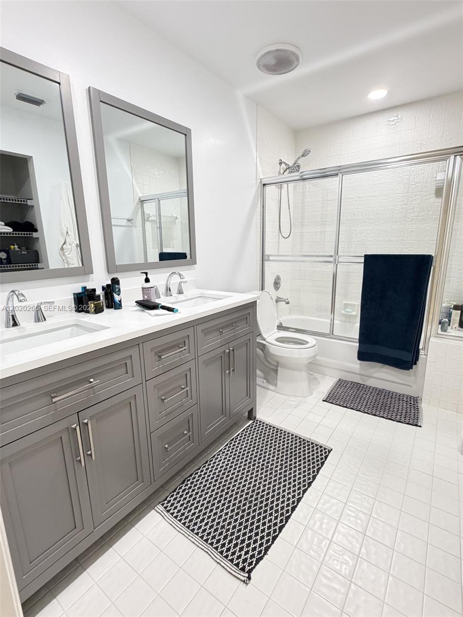 19432 Preserve Dr, Boca Raton FL 33498