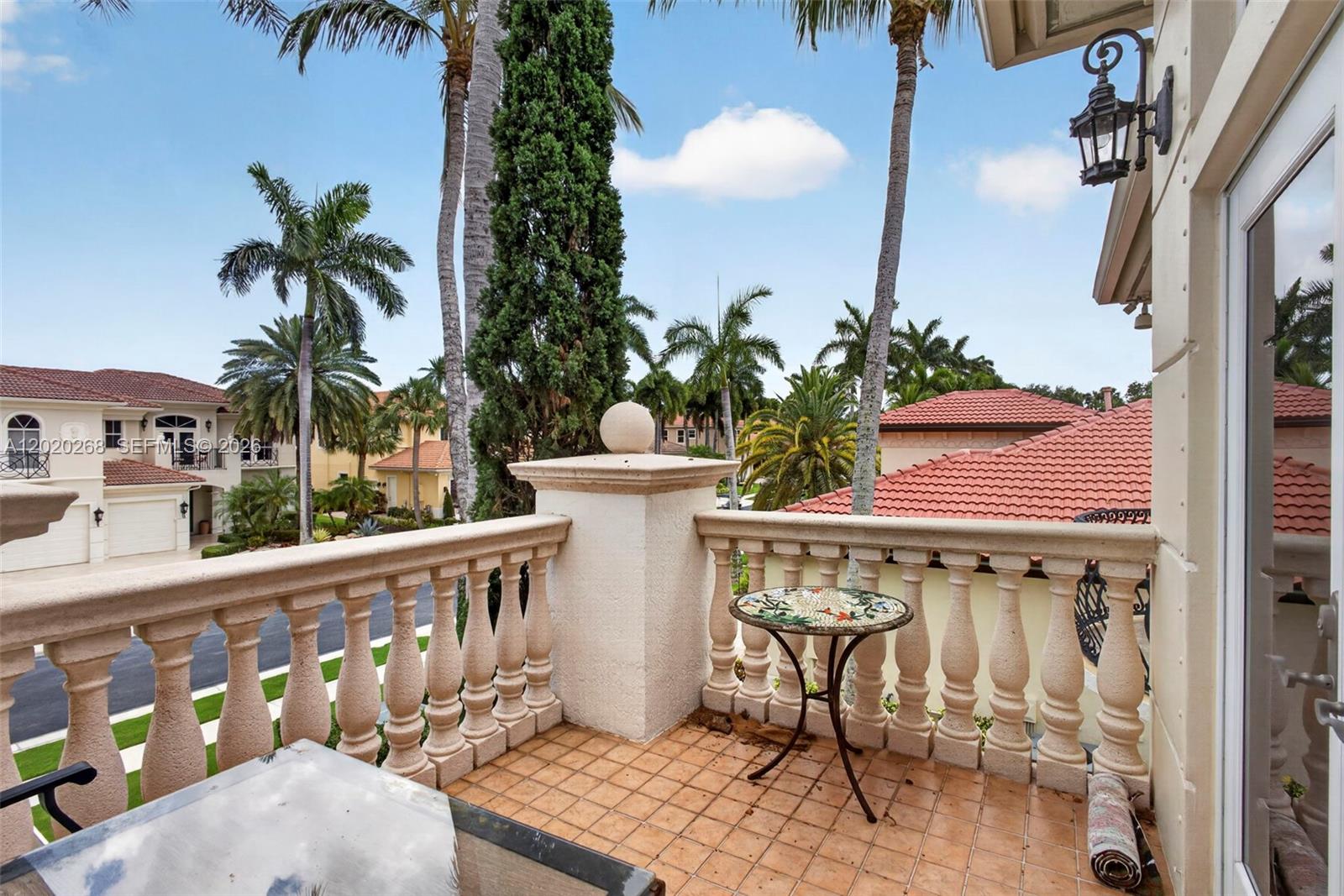 111 Abondance Dr, Palm Beach Gardens FL 33410