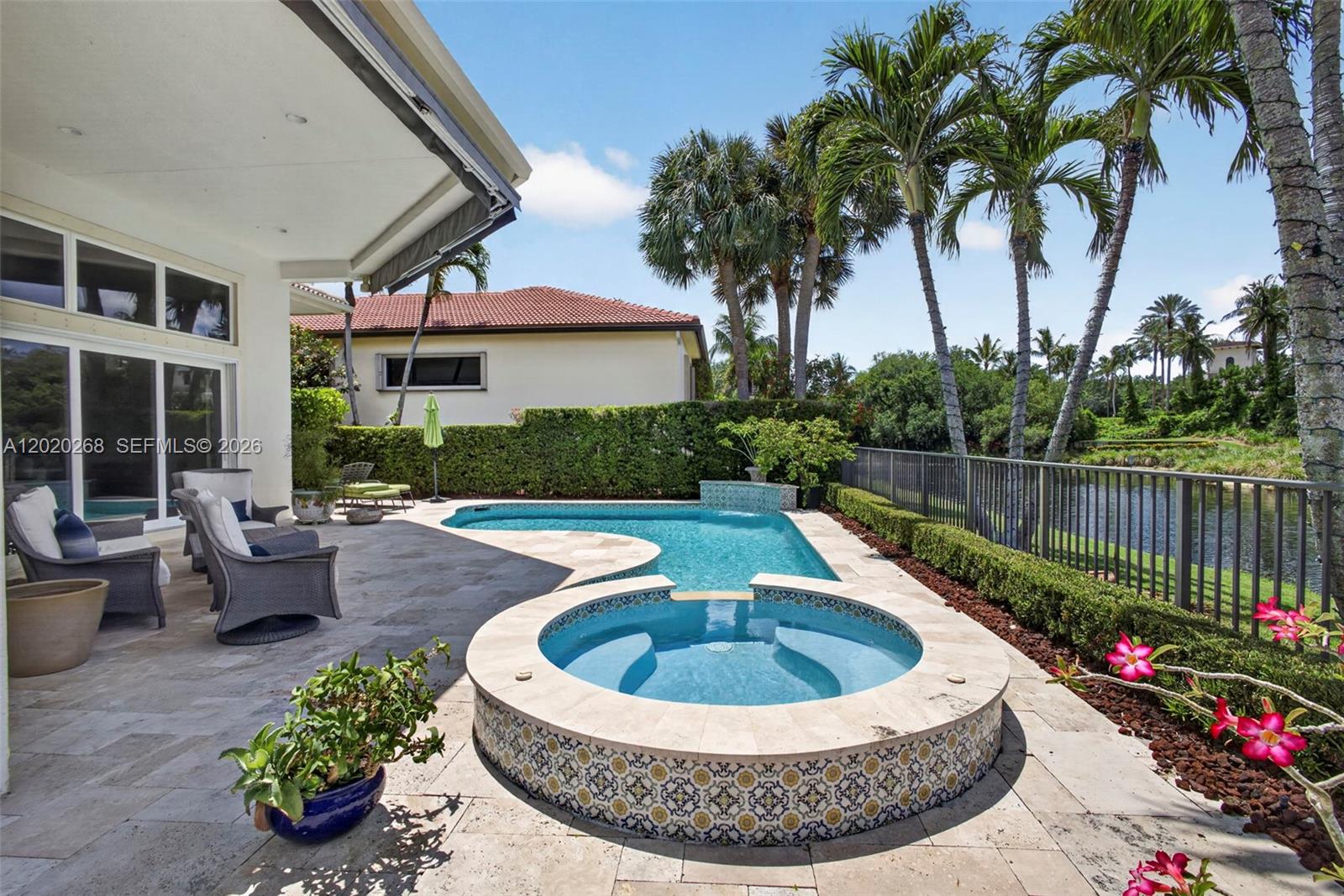111 Abondance Dr, Palm Beach Gardens FL 33410