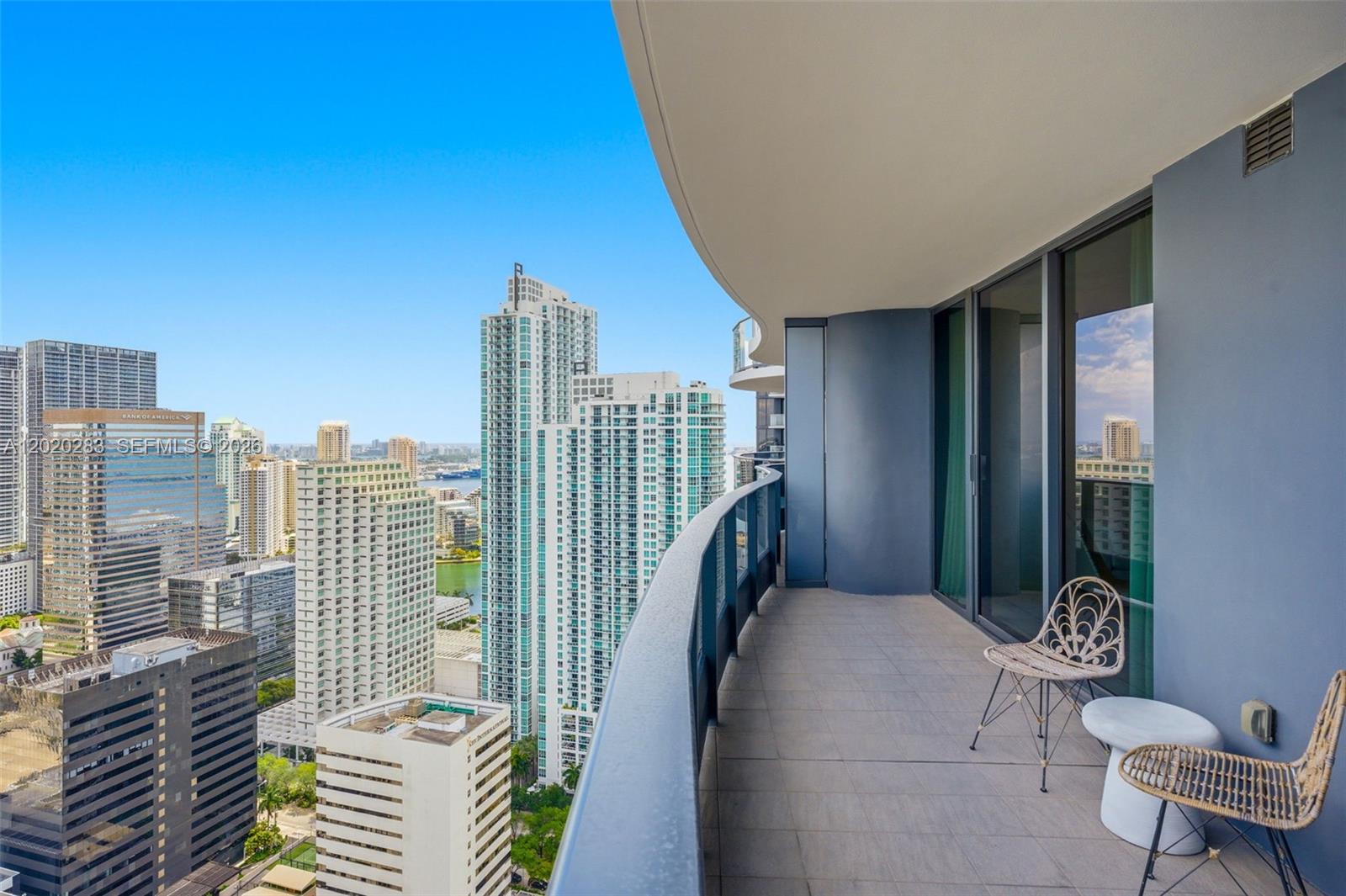 1000 Brickell Plz #4014, Miami FL 33131