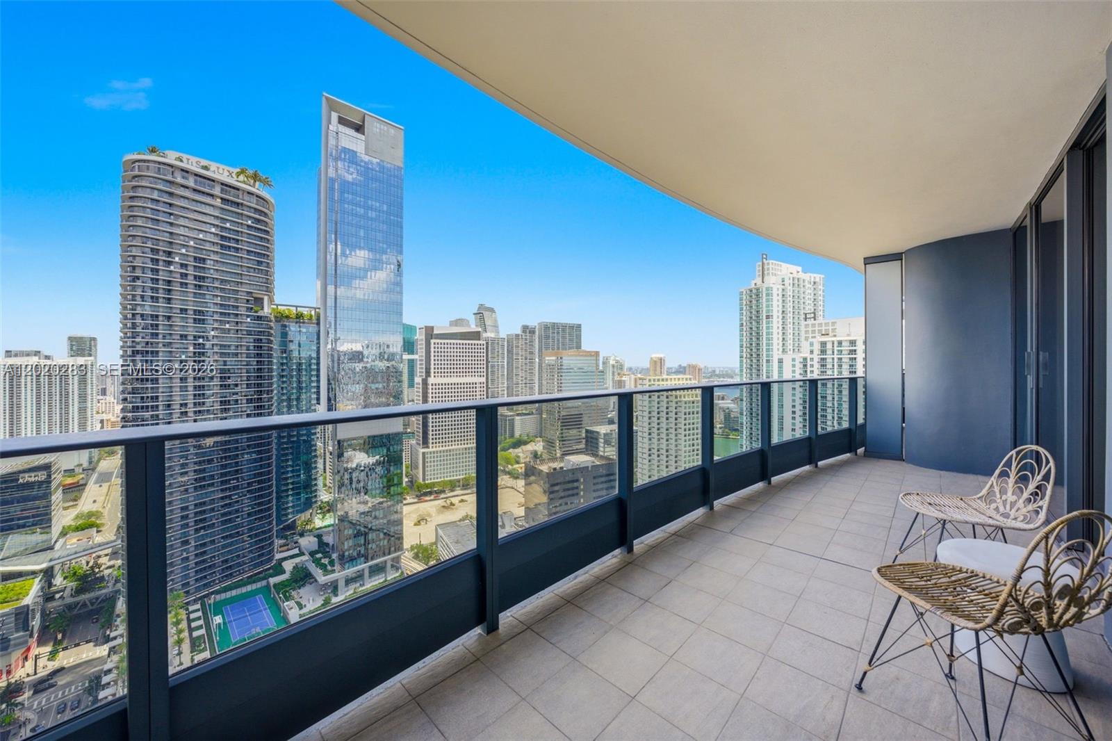 1000 Brickell Plz #4014, Miami FL 33131