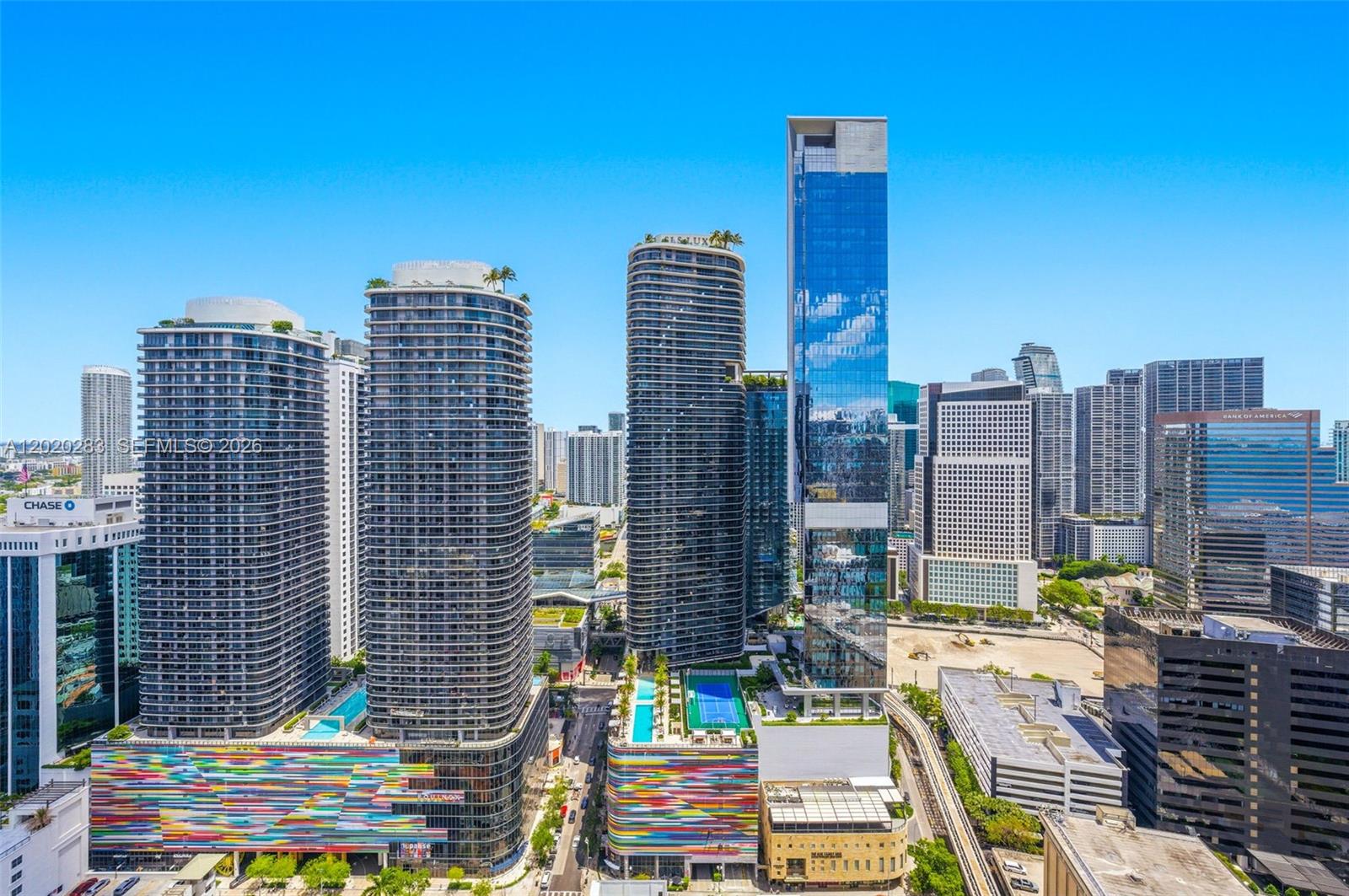1000 Brickell Plz #4014, Miami FL 33131