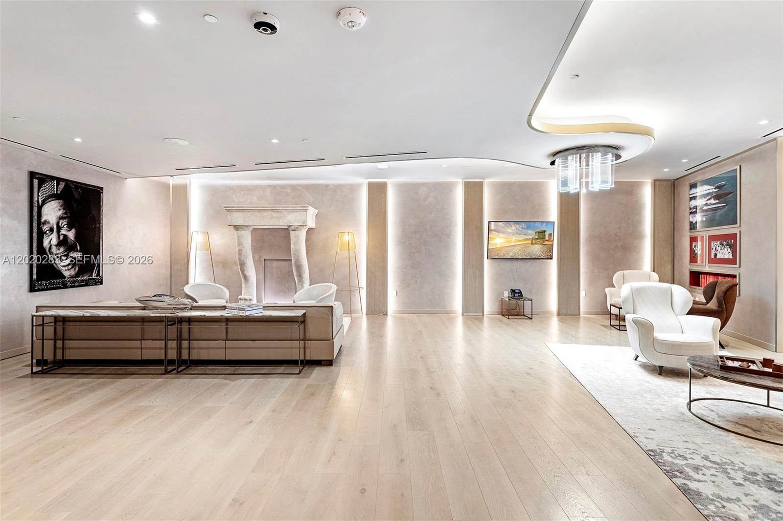 1000 Brickell Plz #4014, Miami FL 33131