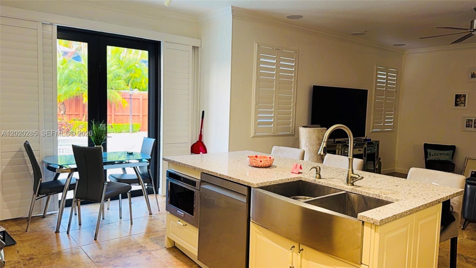 15413 SW 116th Ter, Miami FL 33196