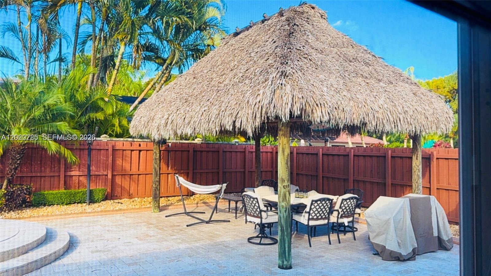 15413 SW 116th Ter, Miami FL 33196