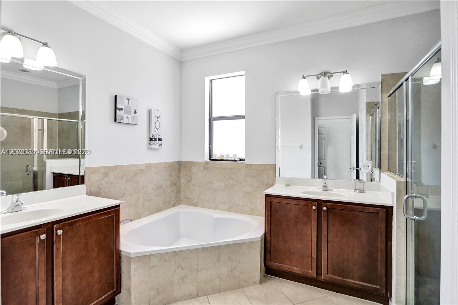 15413 SW 116th Ter, Miami FL 33196