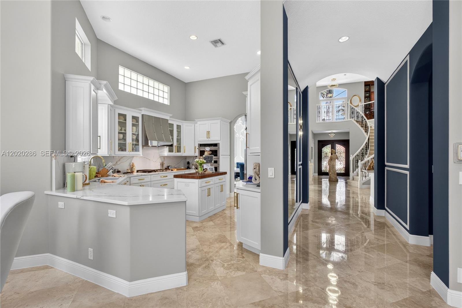 110 Abondance Dr, Palm Beach Gardens FL 33410