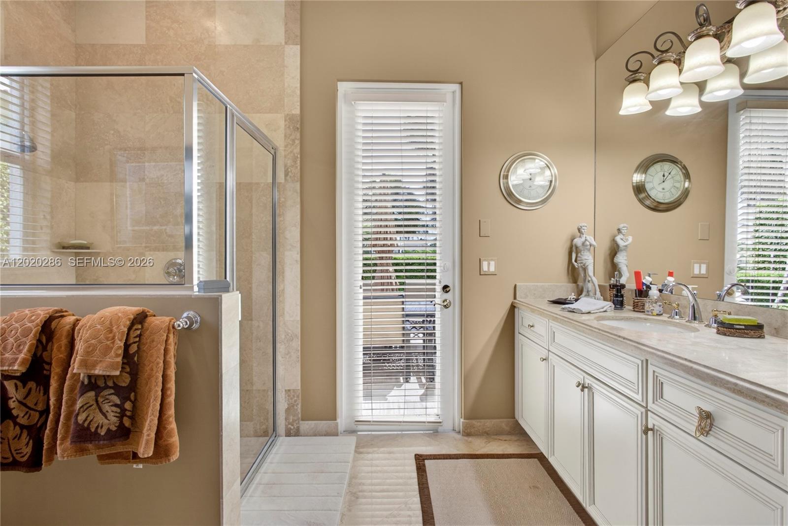 110 Abondance Dr, Palm Beach Gardens FL 33410