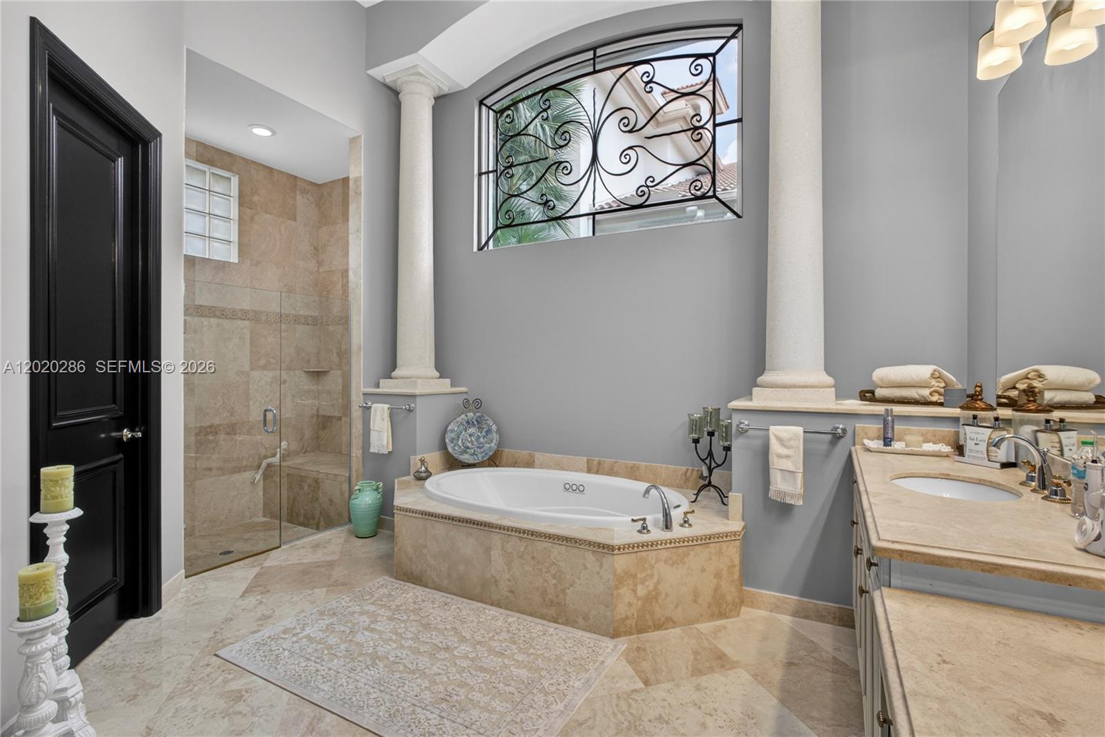 110 Abondance Dr, Palm Beach Gardens FL 33410