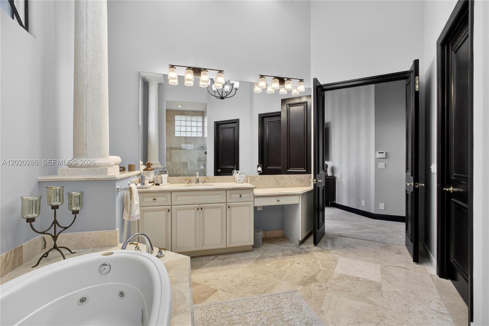 110 Abondance Dr, Palm Beach Gardens FL 33410