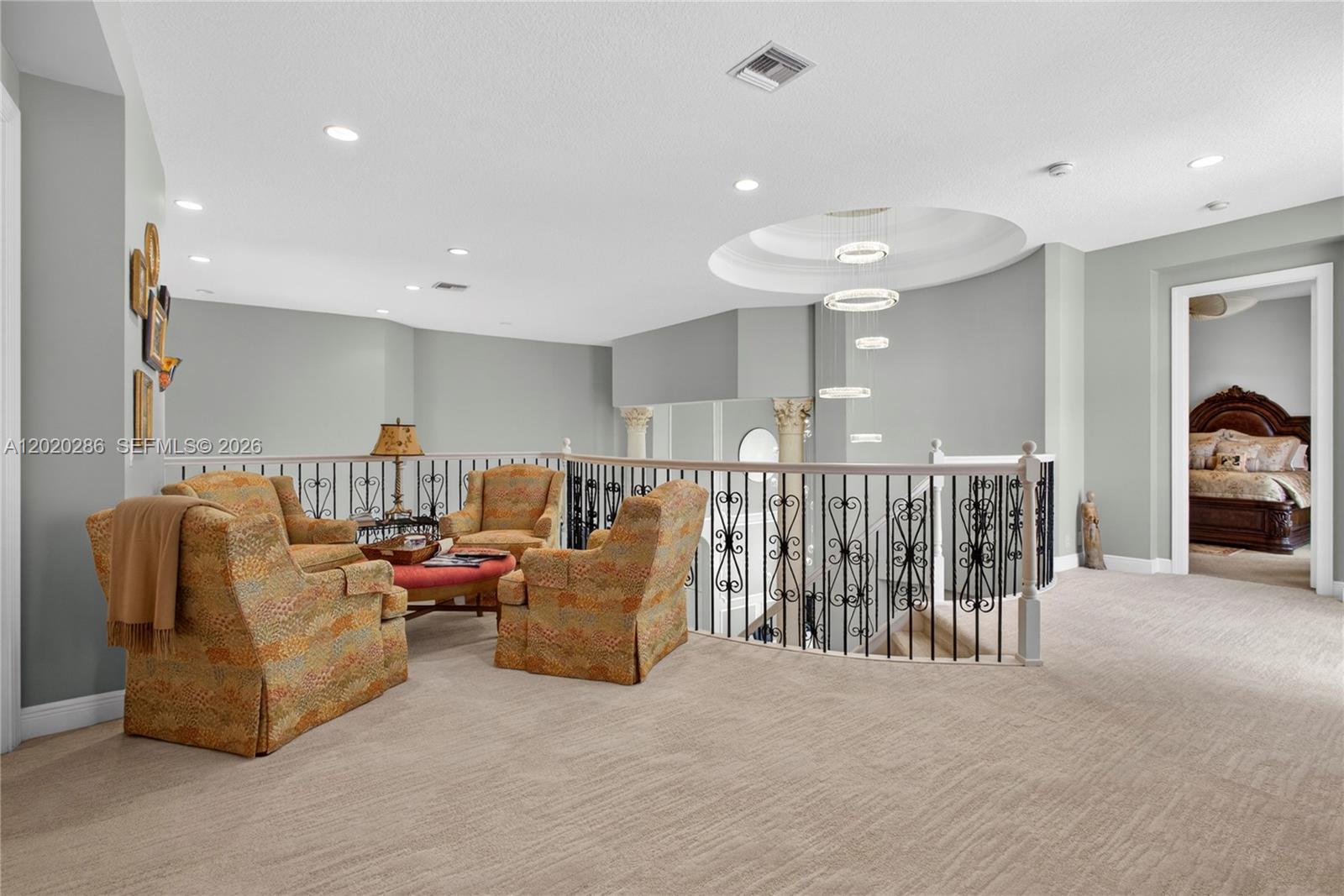 110 Abondance Dr, Palm Beach Gardens FL 33410