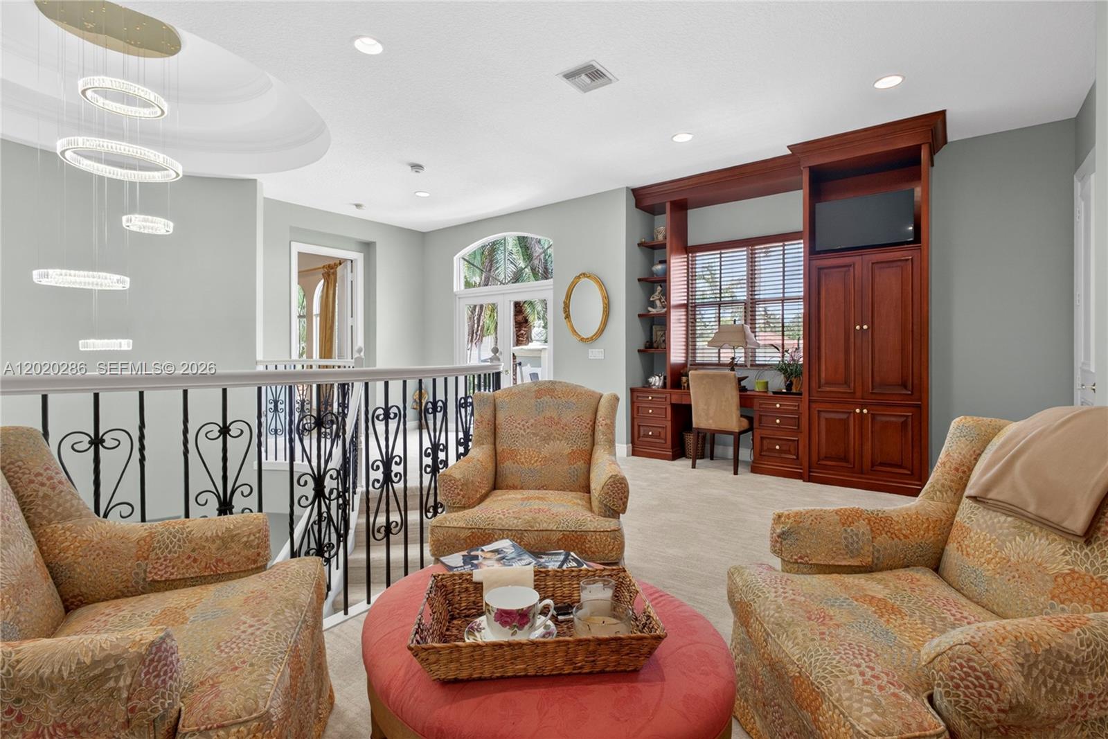 110 Abondance Dr, Palm Beach Gardens FL 33410
