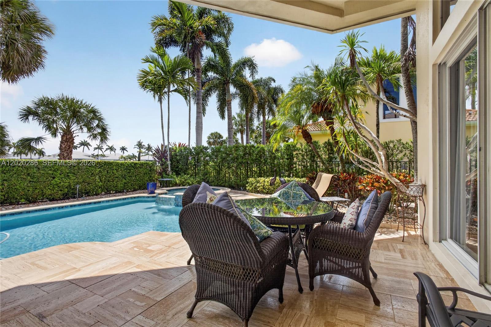 110 Abondance Dr, Palm Beach Gardens FL 33410