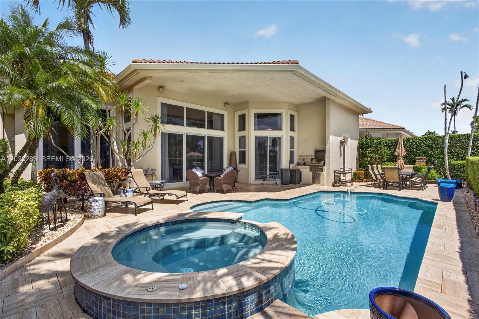 110 Abondance Dr, Palm Beach Gardens FL 33410