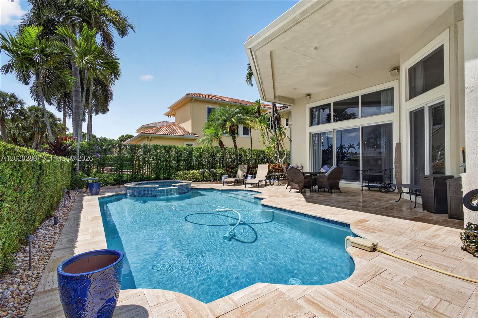 110 Abondance Dr, Palm Beach Gardens FL 33410