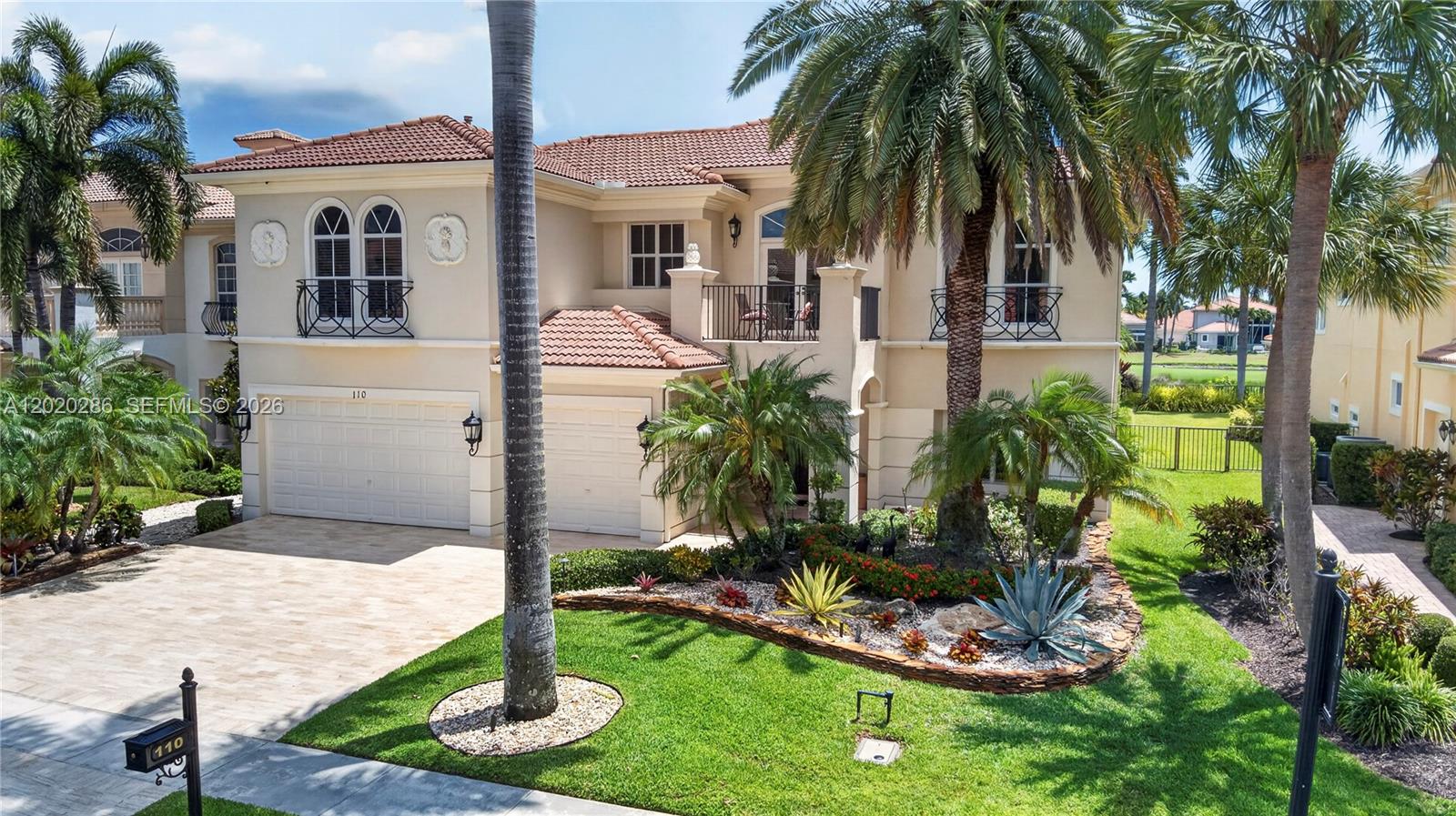 110 Abondance Dr, Palm Beach Gardens FL 33410