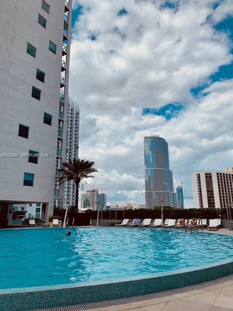 500 Brickell Ave #2208, Miami FL 33131
