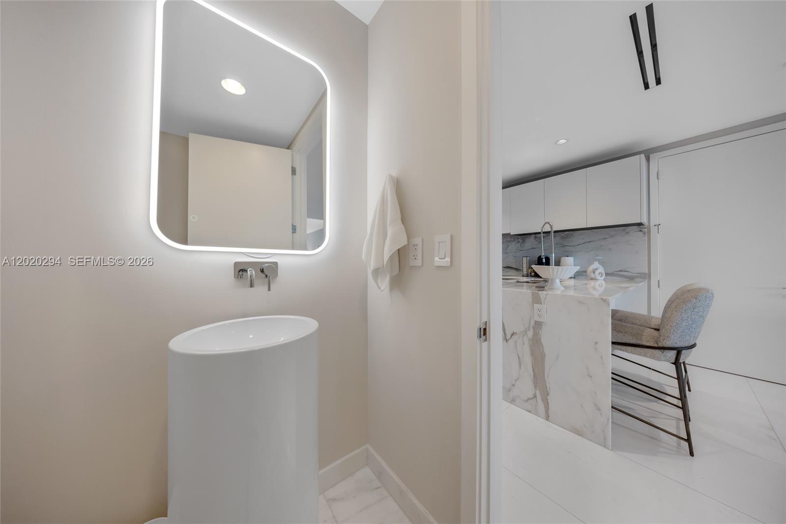 10201 Collins Ave #305, Bal Harbour FL 33154