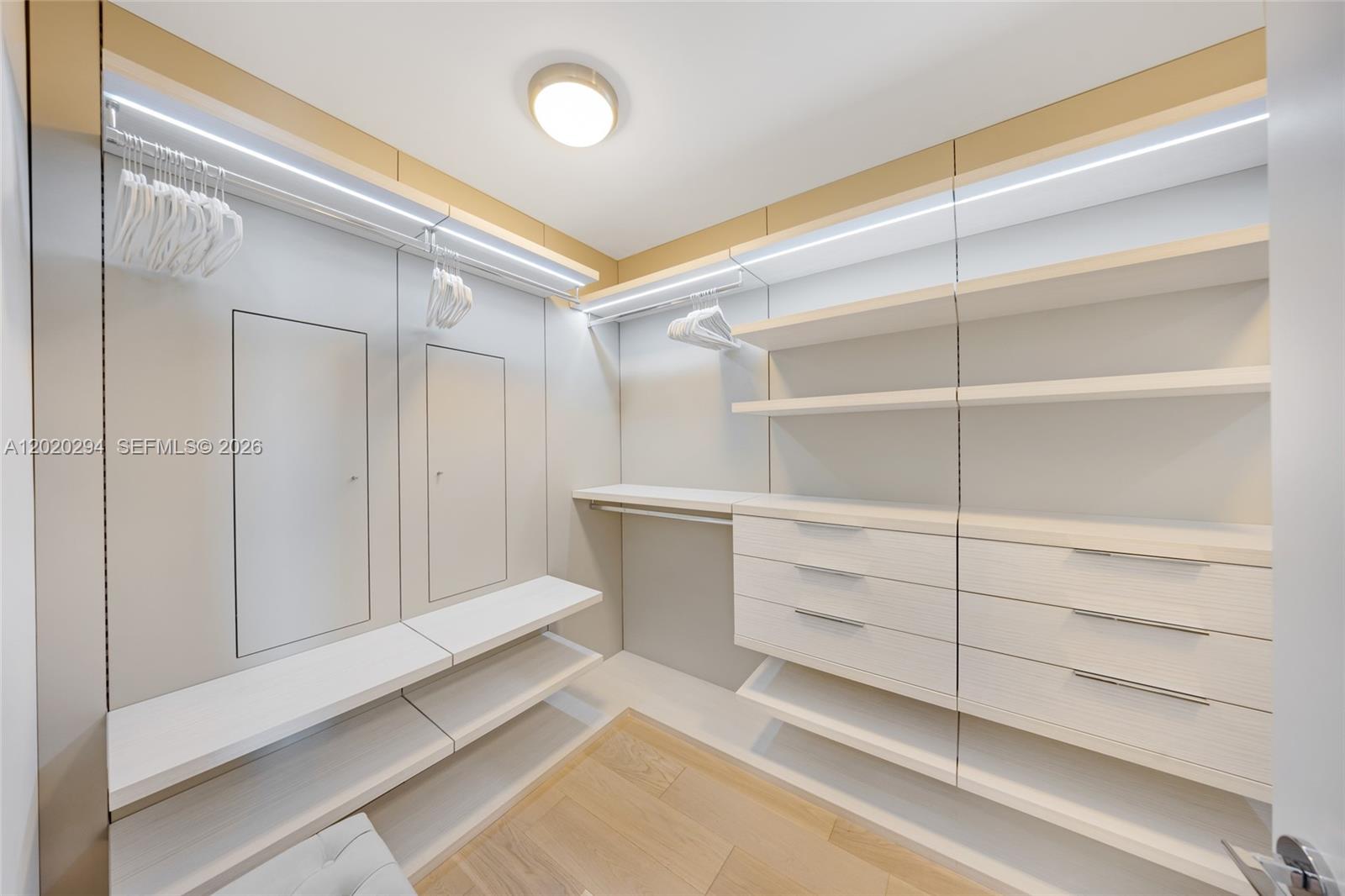 10201 Collins Ave #305, Bal Harbour FL 33154