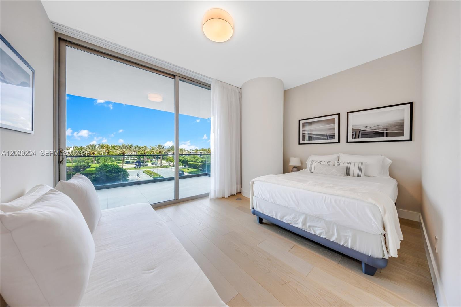 10201 Collins Ave #305, Bal Harbour FL 33154