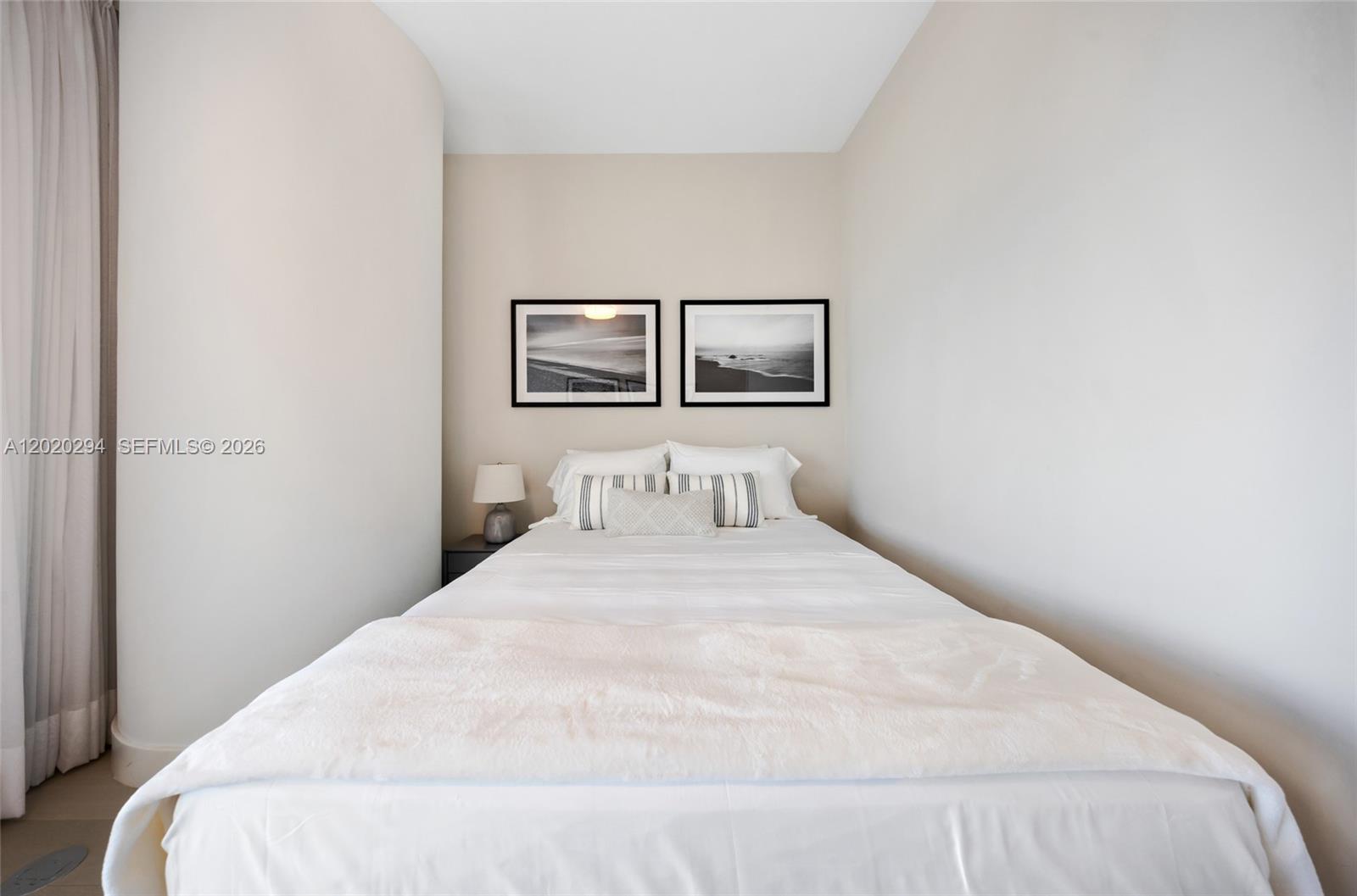10201 Collins Ave #305, Bal Harbour FL 33154