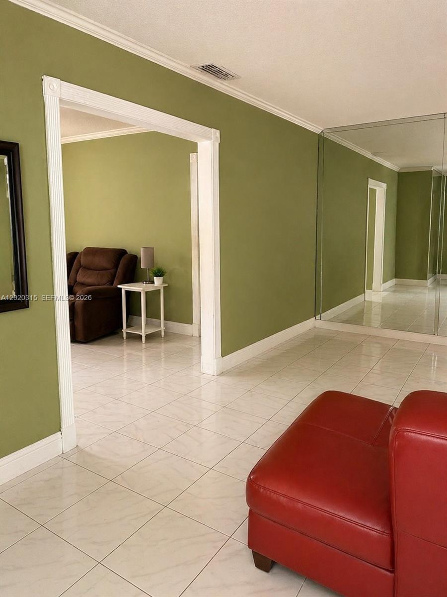 610 SW 66th Ave, Miami FL 33144