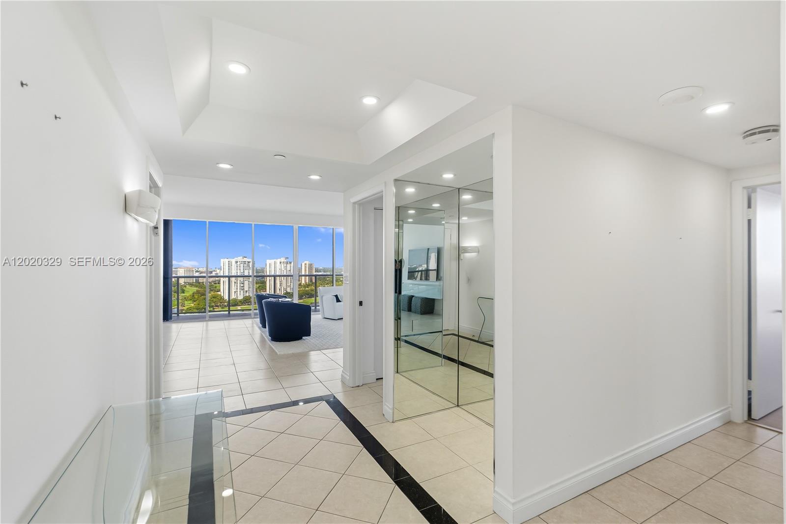 20281 E Country Club Dr #2101, Aventura FL 33180