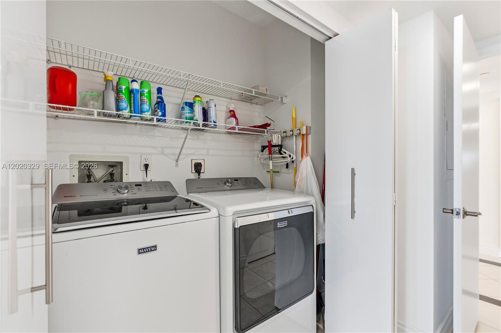 20281 E Country Club Dr #2101, Aventura FL 33180