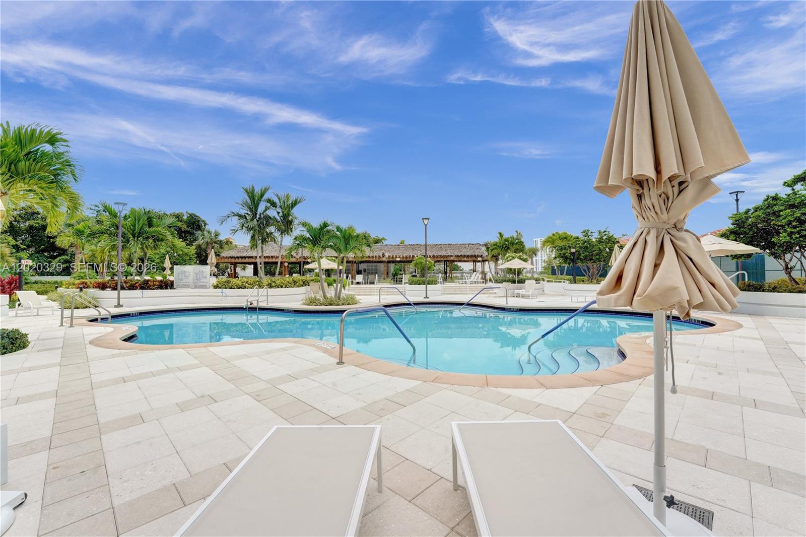 20281 E Country Club Dr #2101, Aventura FL 33180