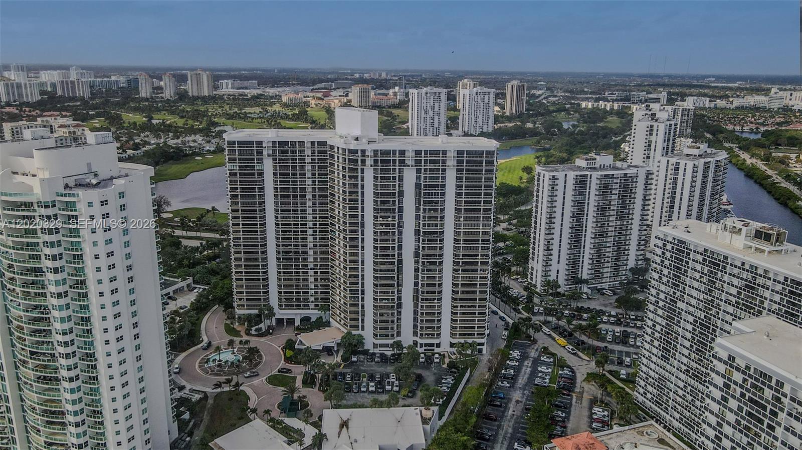 20281 E Country Club Dr #2101, Aventura FL 33180
