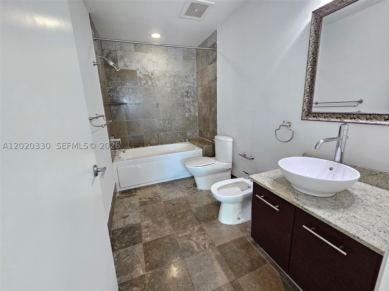 3029 NE 188th St #323, Aventura FL 33180