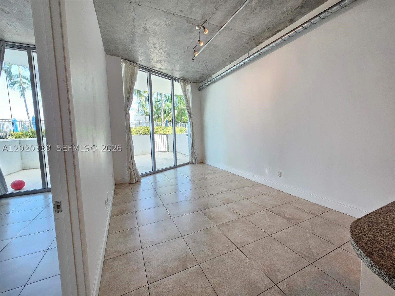 3029 NE 188th St #323, Aventura FL 33180