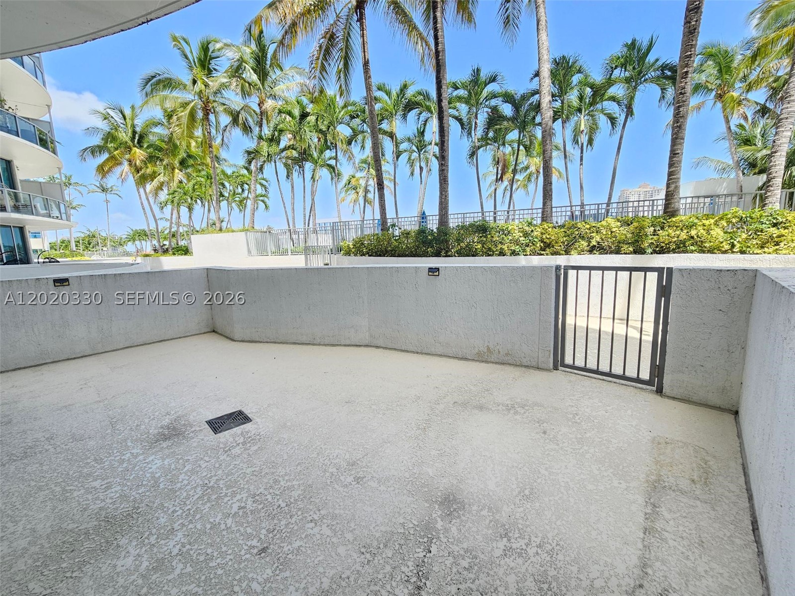 3029 NE 188th St #323, Aventura FL 33180