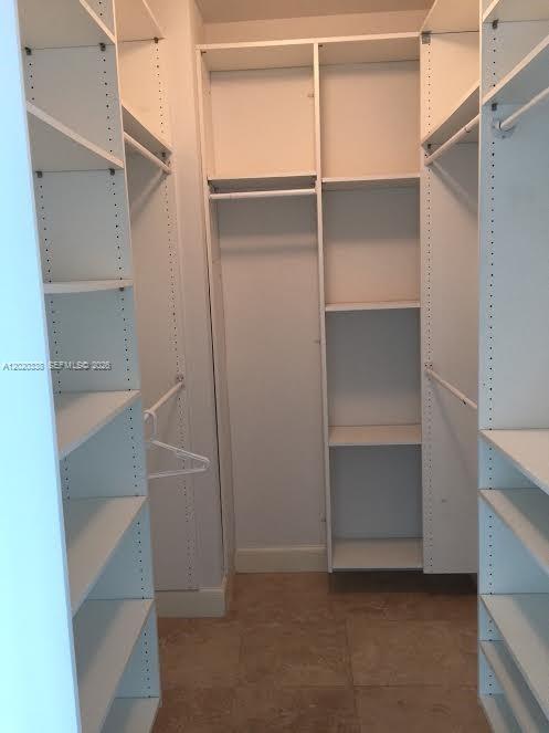 14951 Royal Oaks Ln #2606, North Miami FL 33181