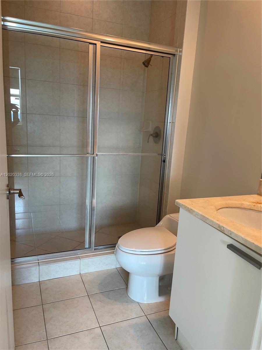 14951 Royal Oaks Ln #2606, North Miami FL 33181