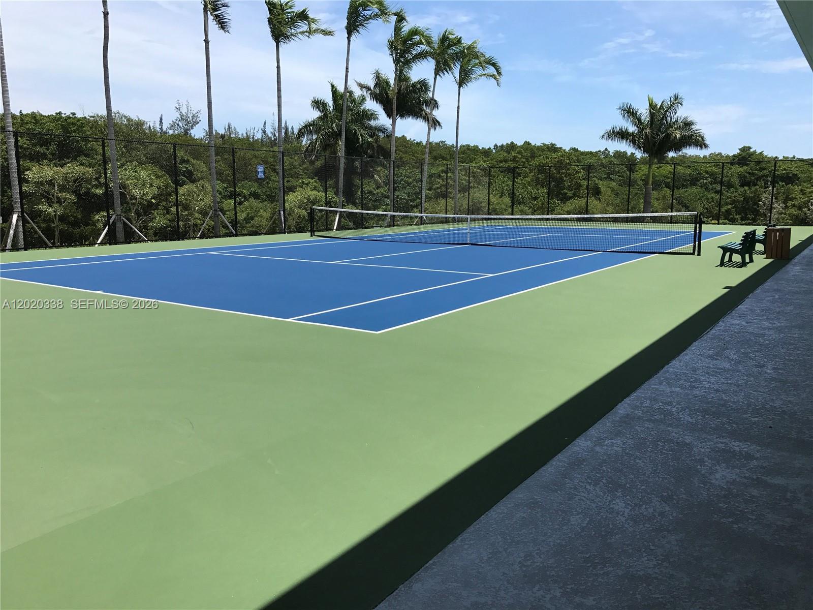14951 Royal Oaks Ln #2606, North Miami FL 33181