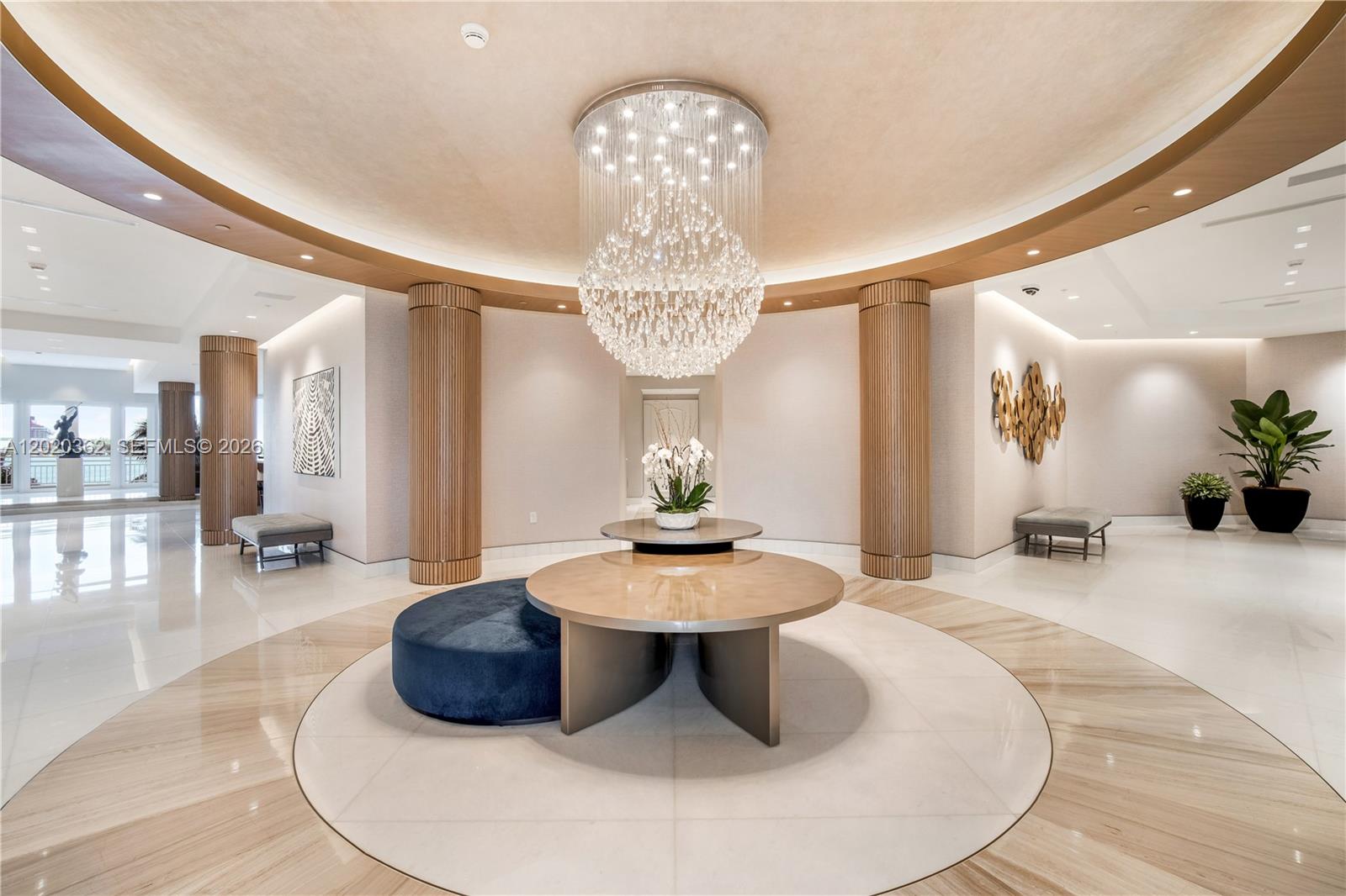 888 Brickell Key Dr #1612, Miami FL 33131