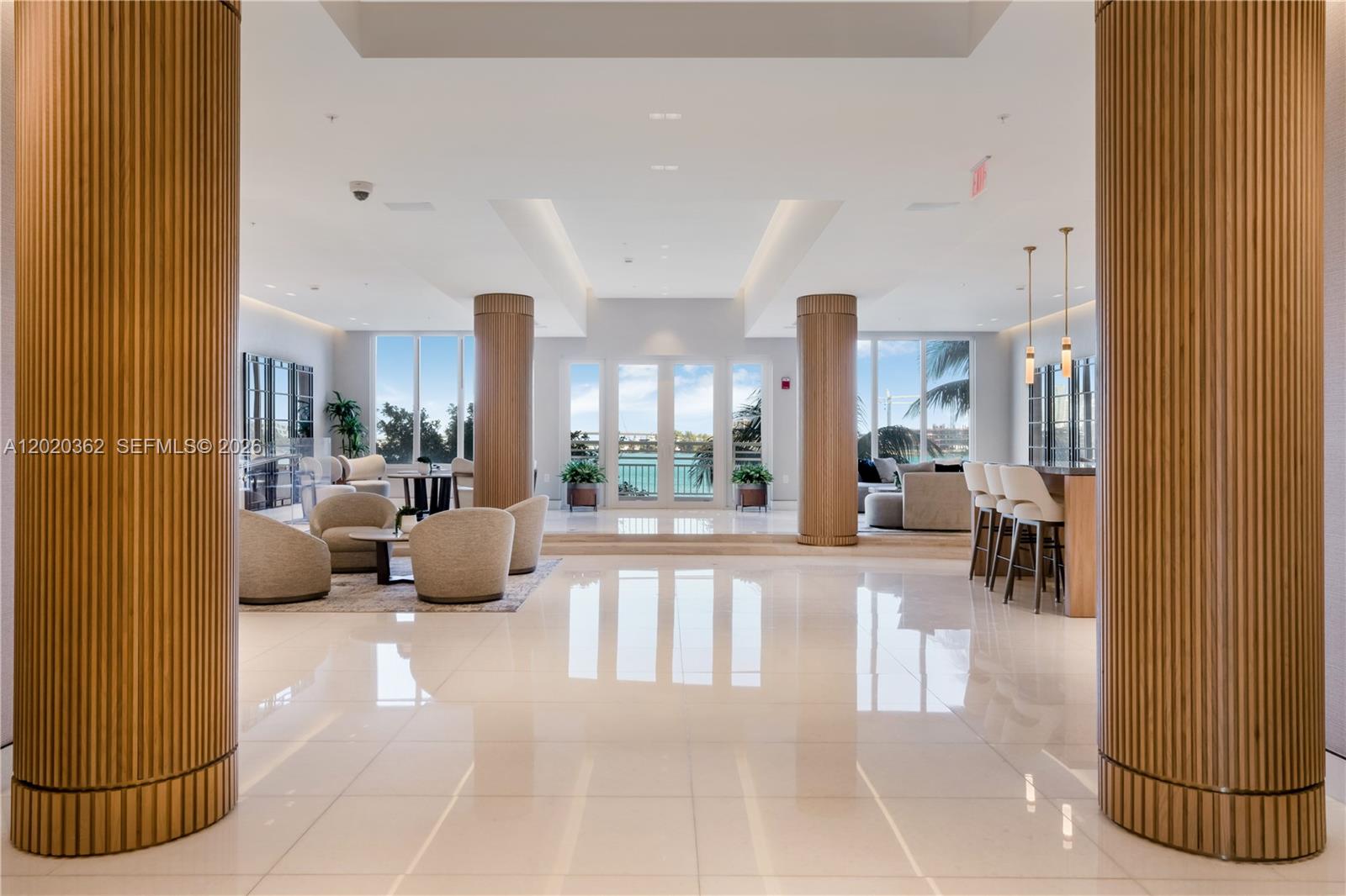 888 Brickell Key Dr #1612, Miami FL 33131
