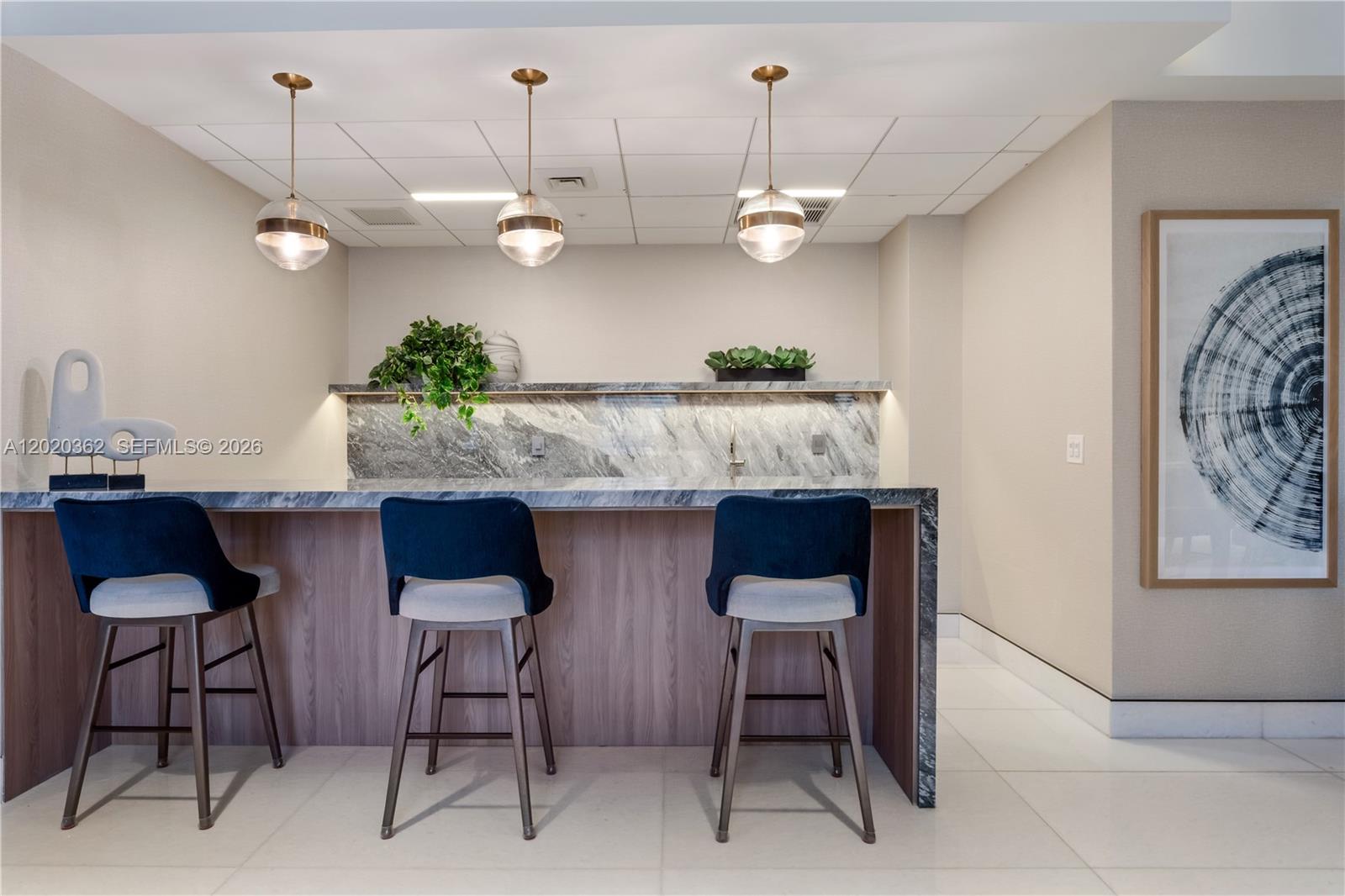 888 Brickell Key Dr #1612, Miami FL 33131