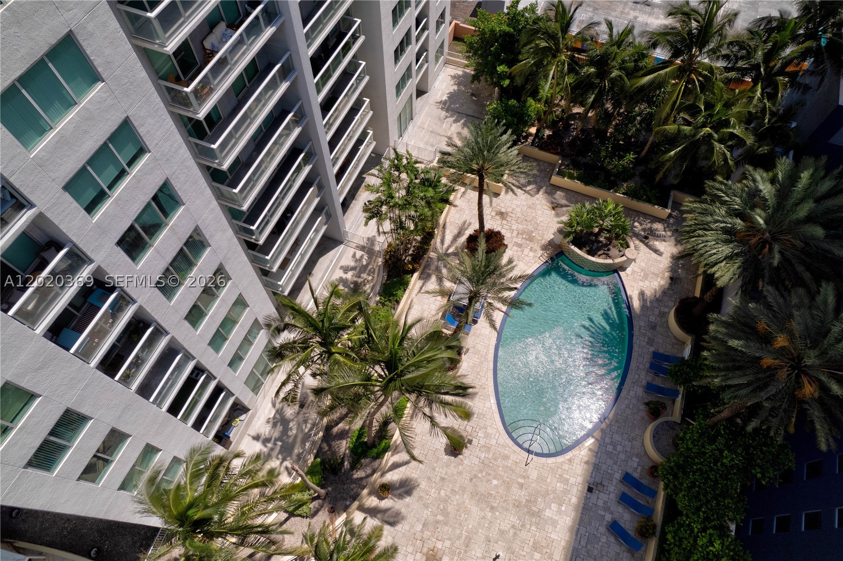 253 NE 2nd St #2003, Miami FL 33132