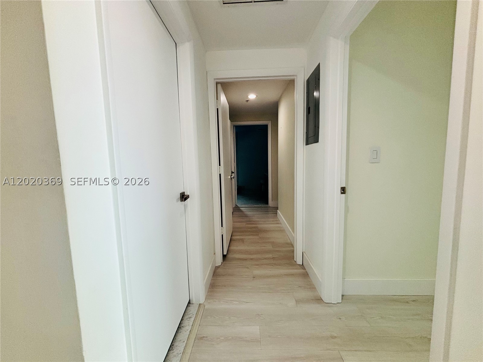 253 NE 2nd St #2003, Miami FL 33132