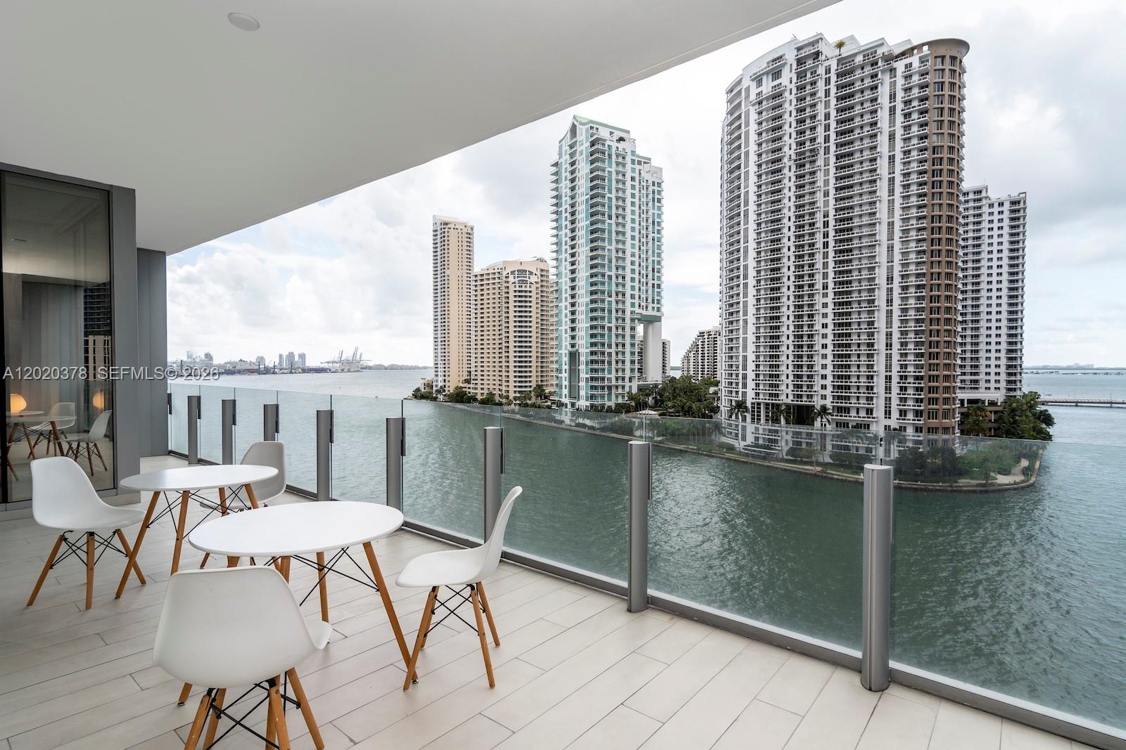 300 Biscayne Boulevard Way #802E, Miami FL 33131