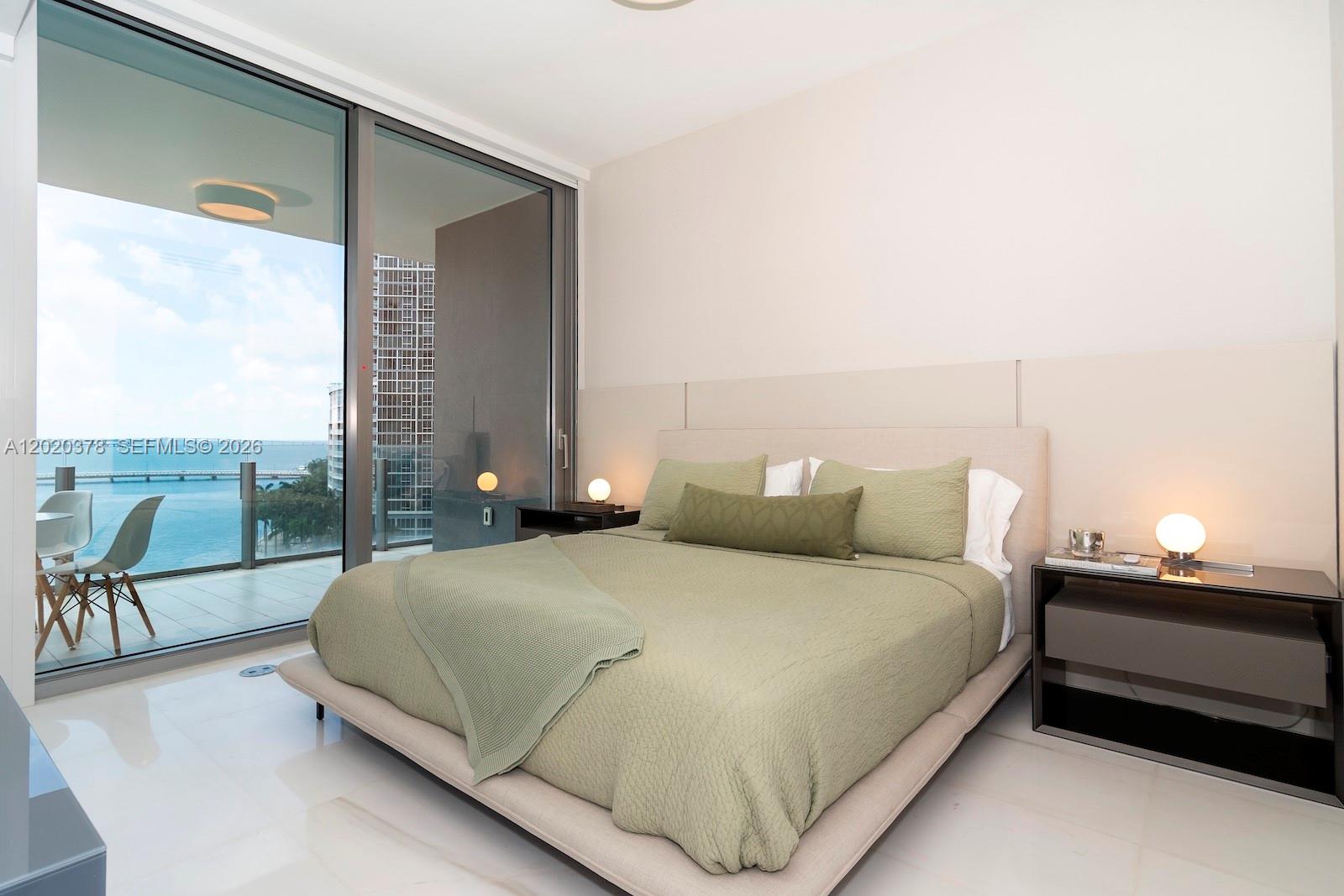 300 Biscayne Boulevard Way #802E, Miami FL 33131