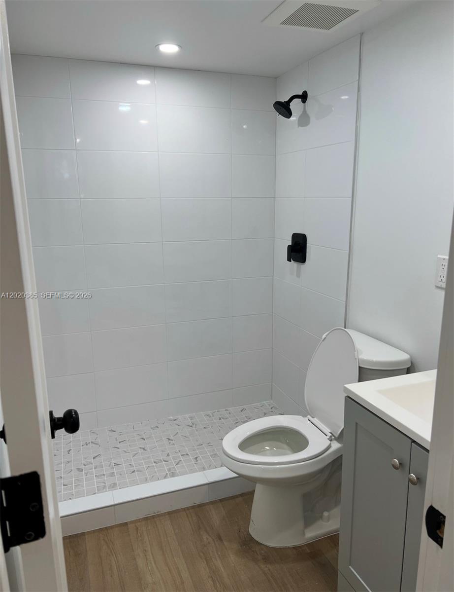 16349 Ravenwood Pl #16349, Miami Lakes FL 33014