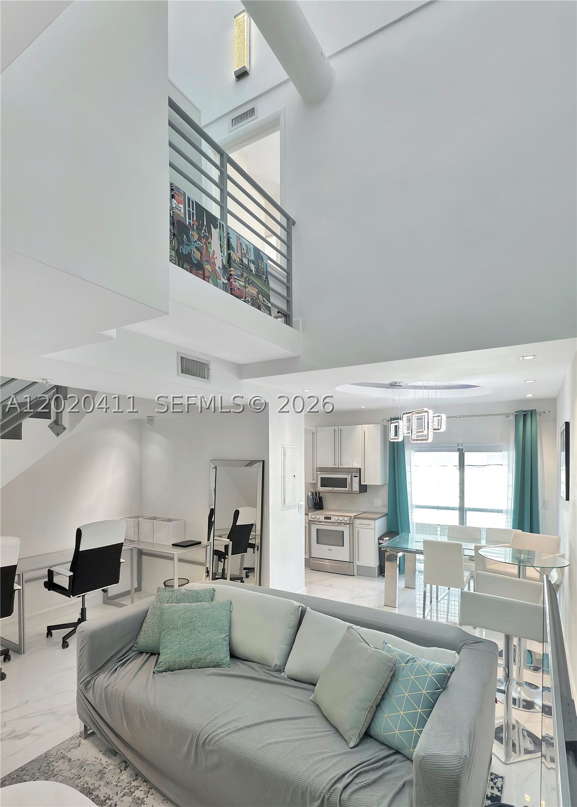 734 Michigan Ave #6, Miami Beach FL 33139