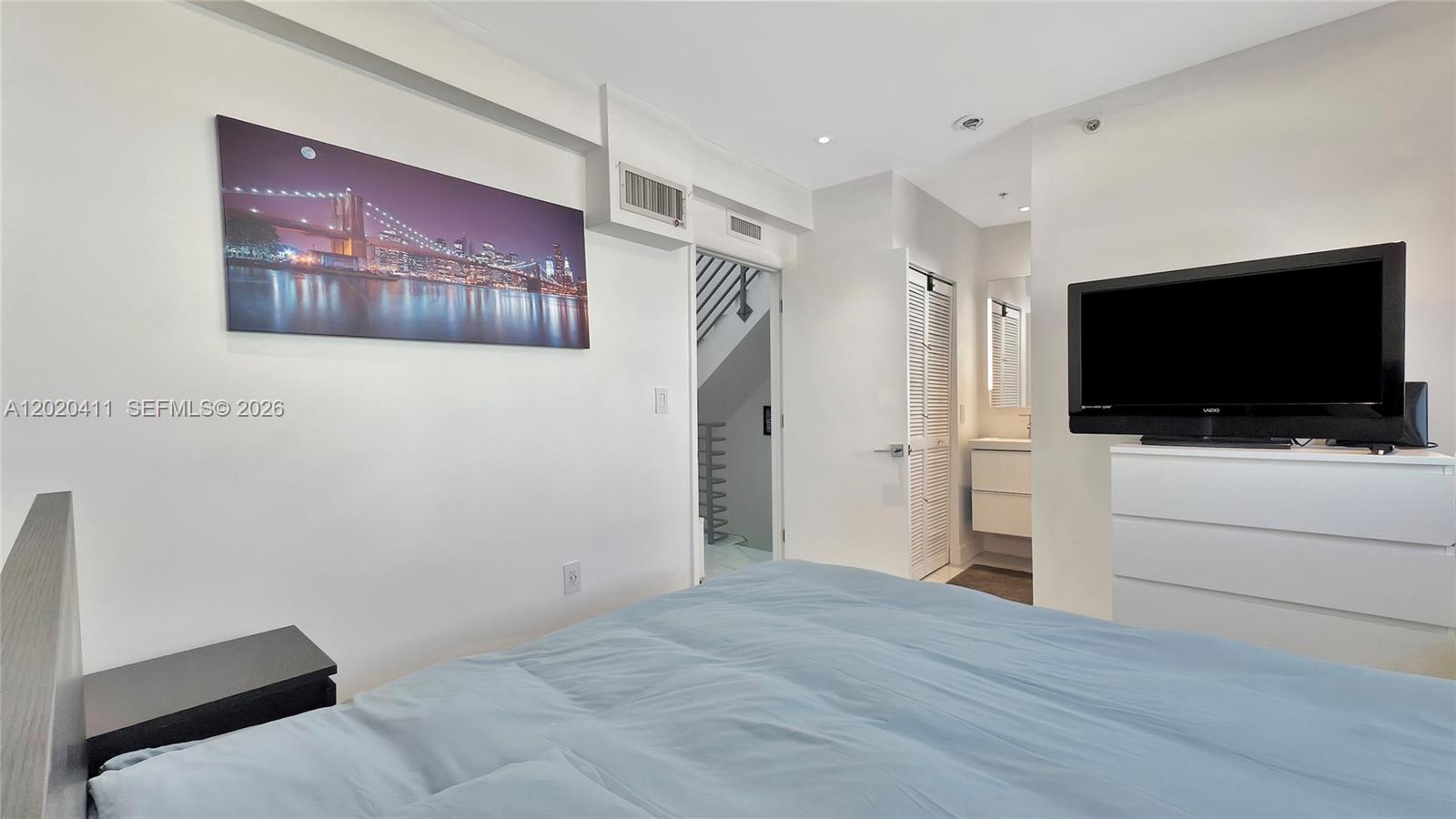 734 Michigan Ave #6, Miami Beach FL 33139