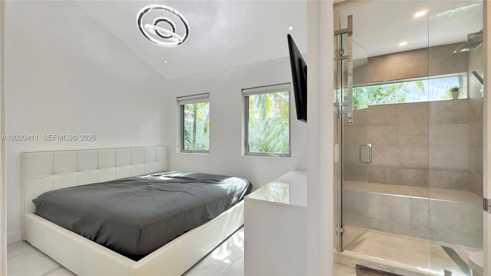 734 Michigan Ave #6, Miami Beach FL 33139