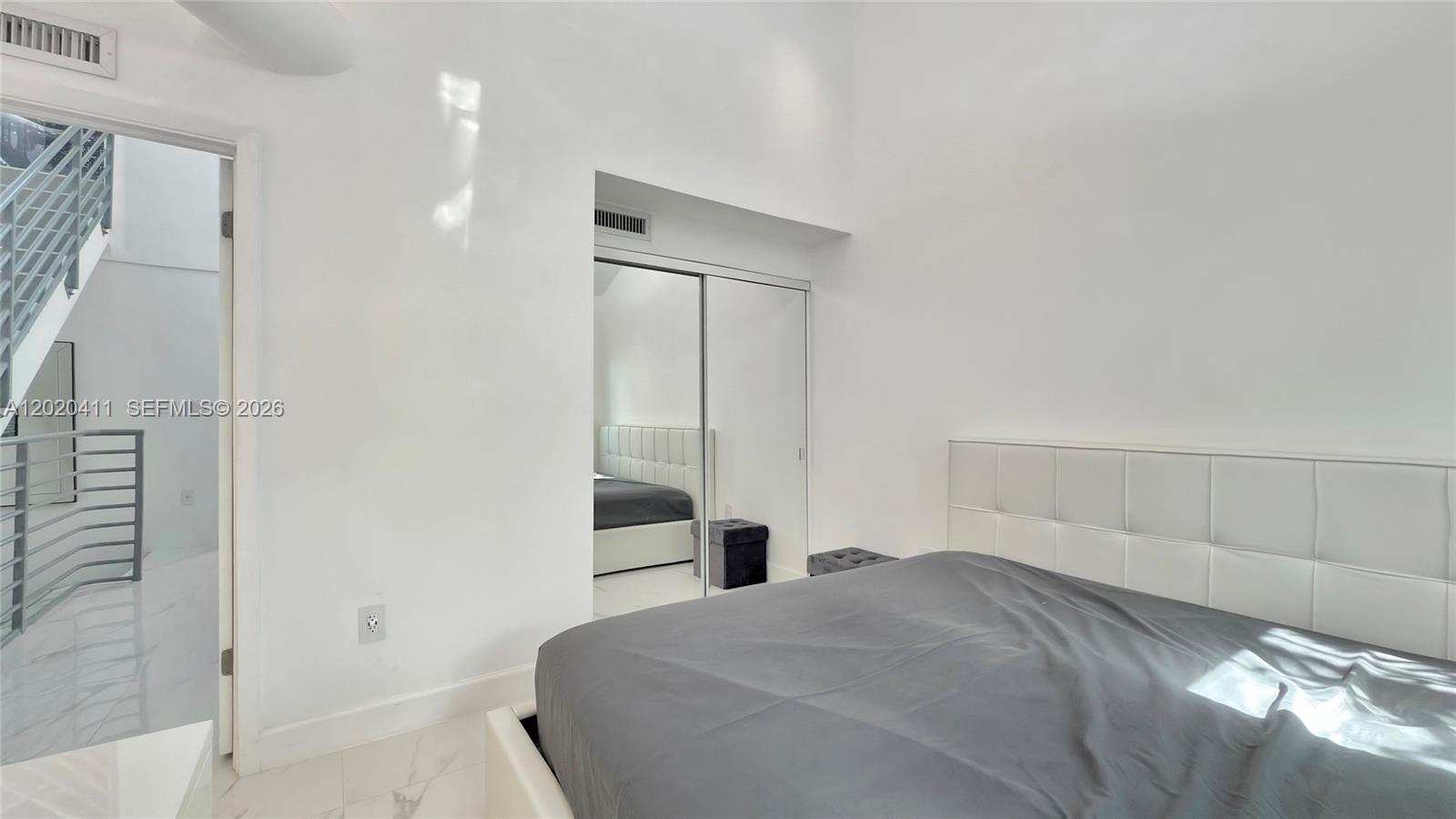 734 Michigan Ave #6, Miami Beach FL 33139
